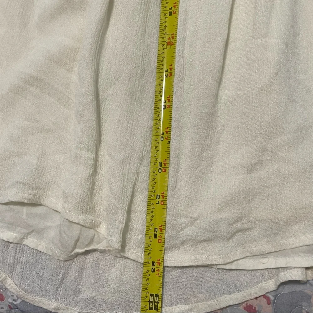 Ecoté Off-The-Shoulder Smocked Dress - Picture 7 of 9